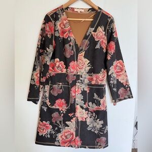 SOLITAIRE black floral coat